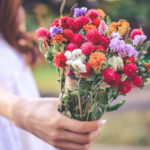 【年齢別】女性に喜ばれるお花の選び方講座